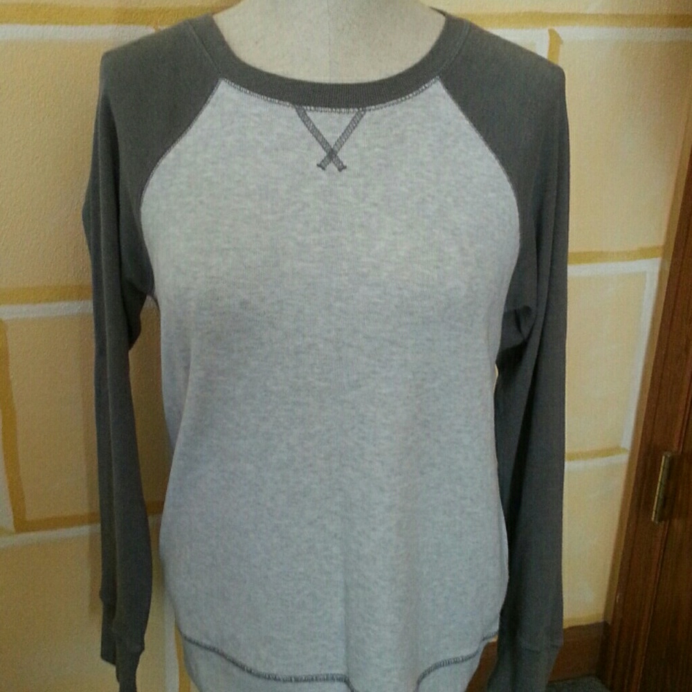 Gray Pullover